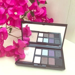 Doucce Pallete Smokee Eye ♥️New